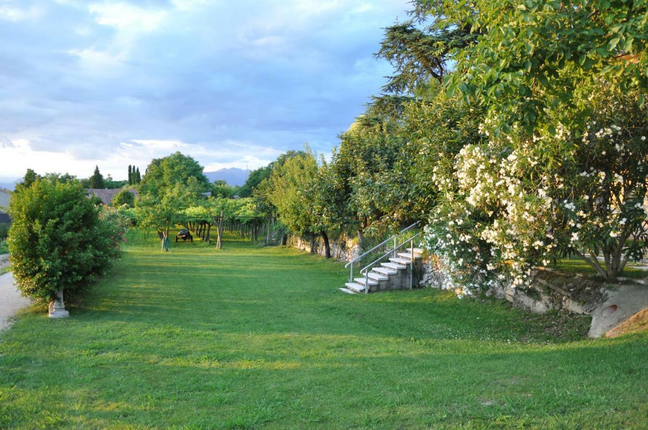 Bed and Breakfast Relais Des Roches Sona Exteriér fotografie